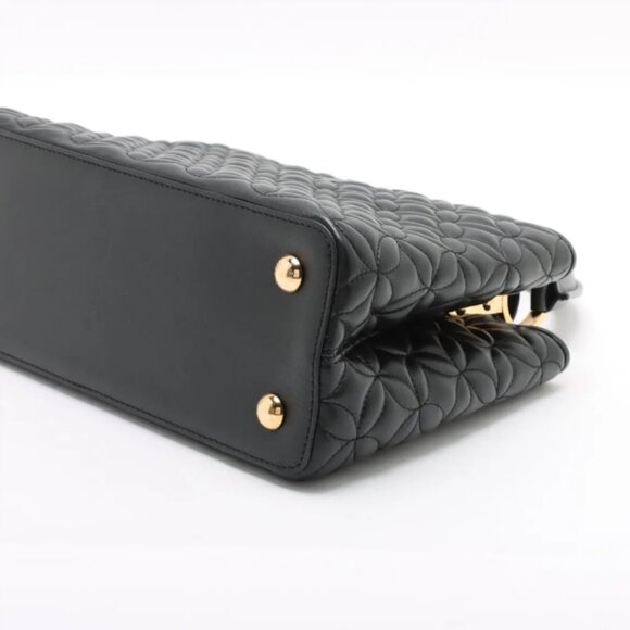 Louis Vuitton Monogram Flower Capucines MM Black - Picture 3 of 15
